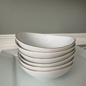 CHARTER CLUB GRAND BUFFET PLATINUM FINE LINE 6 OVAL ELLIPTICAL 5 1/2" BOWLS.